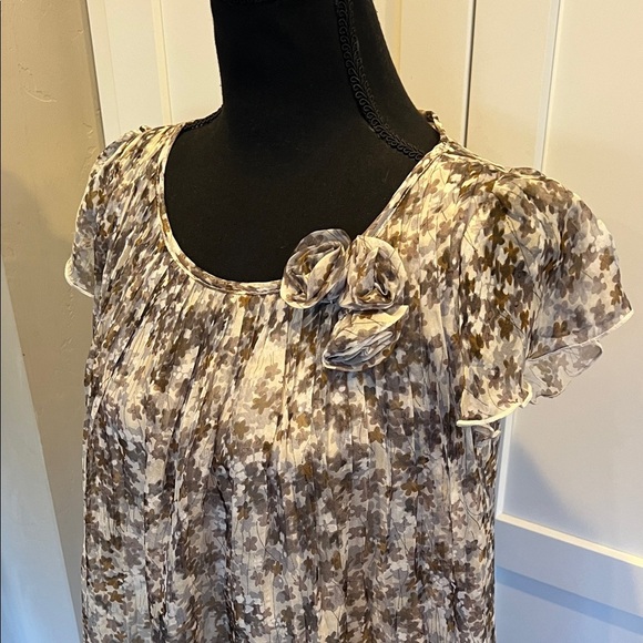 New Channel Abstract Floral Blouse in Cream and Brown Size M - Picture 3 of 6